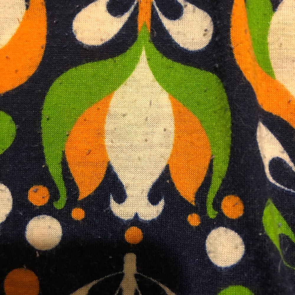 Funky pattern top - Picture 4 of 4